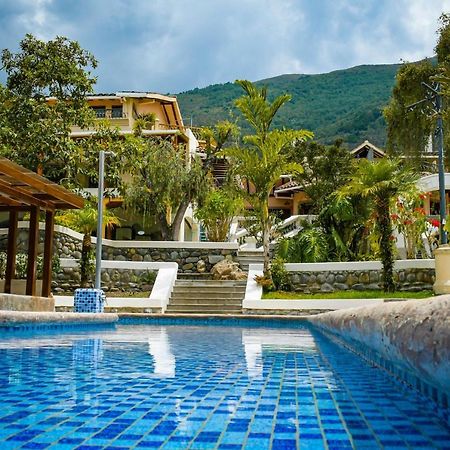 Uzhupud Garden Hotel & Lodge Paute 外观 照片
