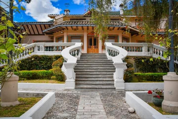 Uzhupud Garden Hotel & Lodge Paute 外观 照片
