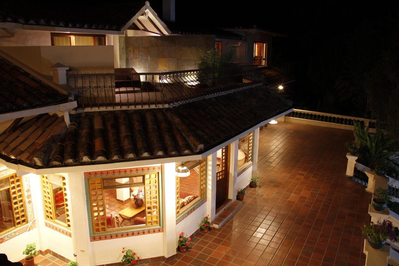 Uzhupud Garden Hotel & Lodge Paute 外观 照片