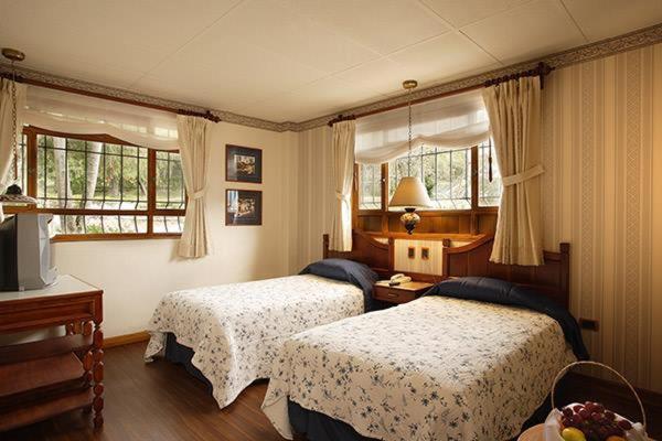 Uzhupud Garden Hotel & Lodge Paute 外观 照片