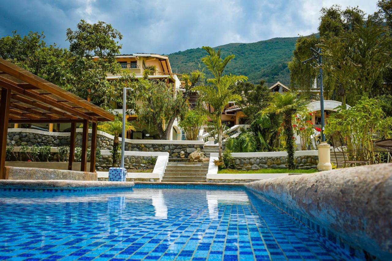 Uzhupud Garden Hotel & Lodge Paute 外观 照片