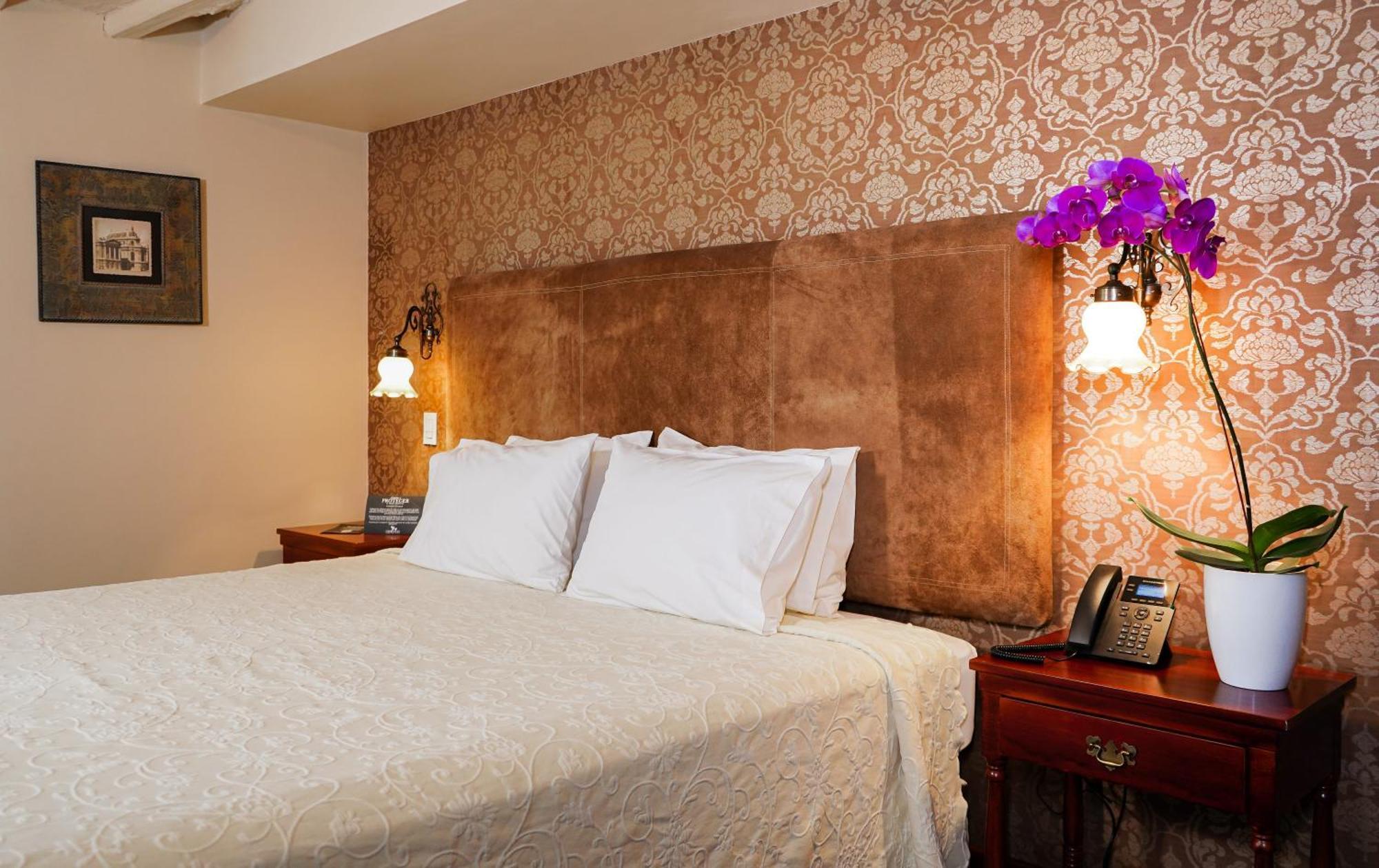 Uzhupud Garden Hotel & Lodge Paute 外观 照片
