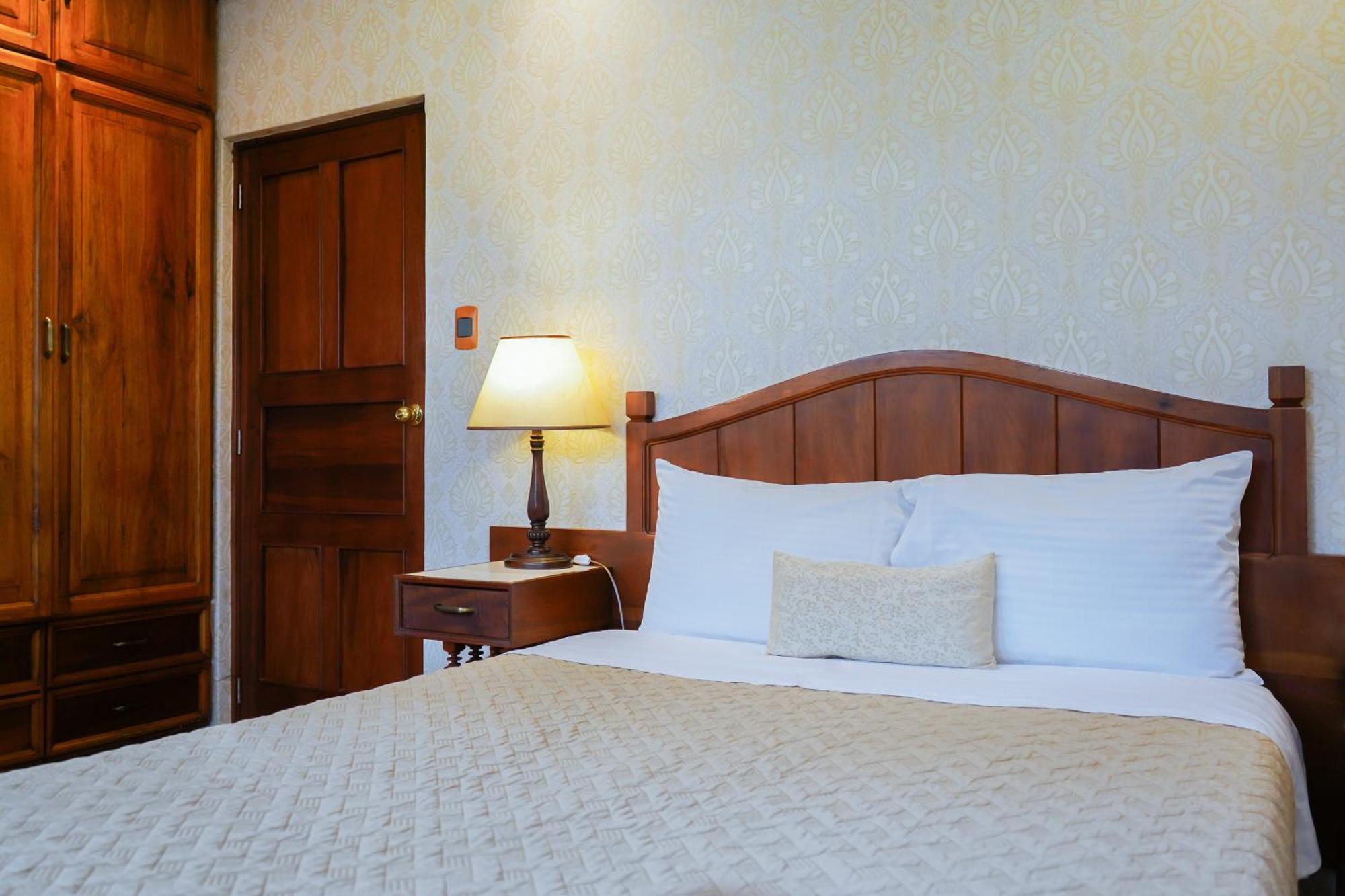 Uzhupud Garden Hotel & Lodge Paute 外观 照片