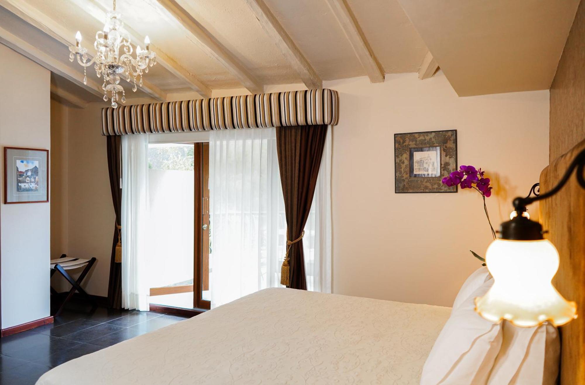 Uzhupud Garden Hotel & Lodge Paute 外观 照片